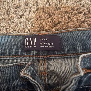 GAP 33 x 32 pants ( Straight Fit )